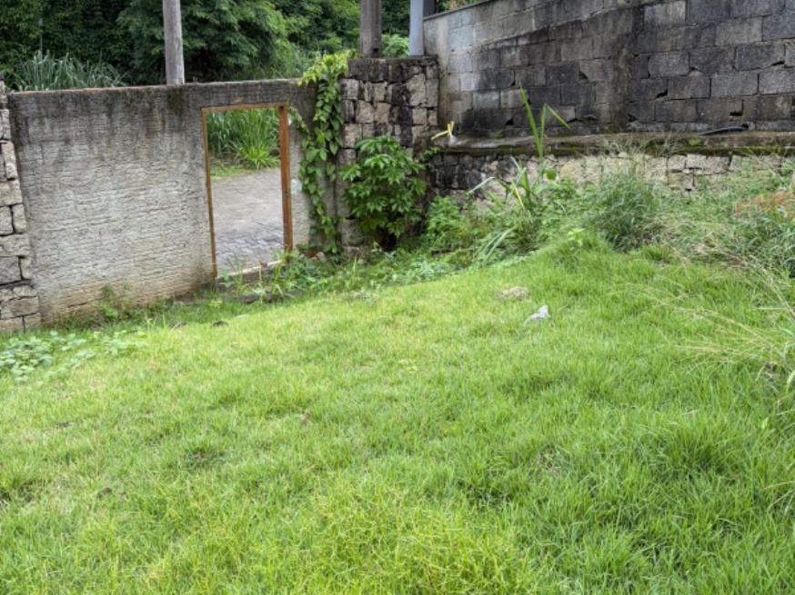 Foto ilustrativa 3 - 1 Terreno | Área de 1.071,29m² | Contando Com Uma Pequena Construção de 23m² | Rua João de Oliveira Pereira, S/Nº | Bairro Ribeirão | Ilha Bela/SP