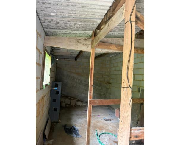 Foto de 1 Terreno | Área de 1.071,29m² | Contando Com Uma Pequena Construção de 23m² | Rua João de Oliveira Pereira, S/Nº | Bairro Ribeirão | Ilha Bela/SP