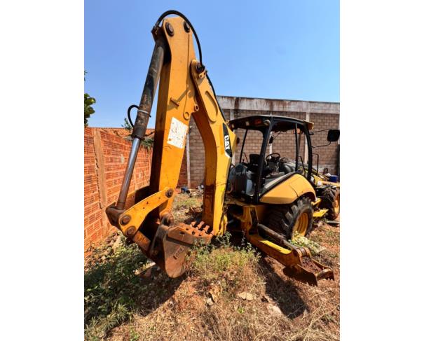 Foto de 1 Retroescavadeira Caterpillar | CAT 416E | Ano 2013