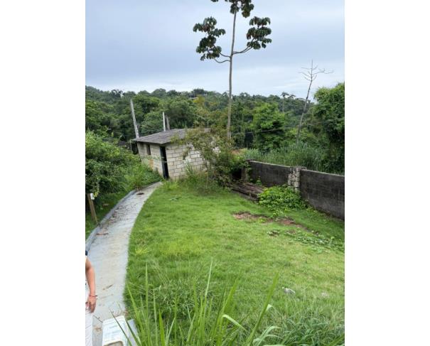 Foto de 1 Terreno | Área de 1.071,29m² | Contando Com Uma Pequena Construção de 23m² | Rua João de Oliveira Pereira, S/Nº | Bairro Ribeirão | Ilha Bela/SP
