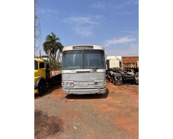 Foto de 1 Ônibus | Scania K113 CL 4X2 360 | Diesel | Cor Prata | Ano/Modelo 1996/1996 | Placa EVC7116 | RENAVAM 00658223984 | Chassi 9BSKC4X2BR3465685