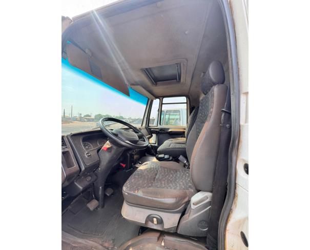Foto de 1 Caminhão | FORD/CARGO 1119 E Turbo | Diesel | Cor Branca | Ano/Modelo 2017/2018 | Placa PRI3275 | RENAVAM 01137116630 | Chassi 9BFWEA7B8JBS42975