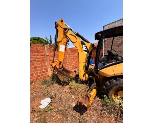 Foto de 1 Retroescavadeira Caterpillar | CAT 416E | Ano 2013