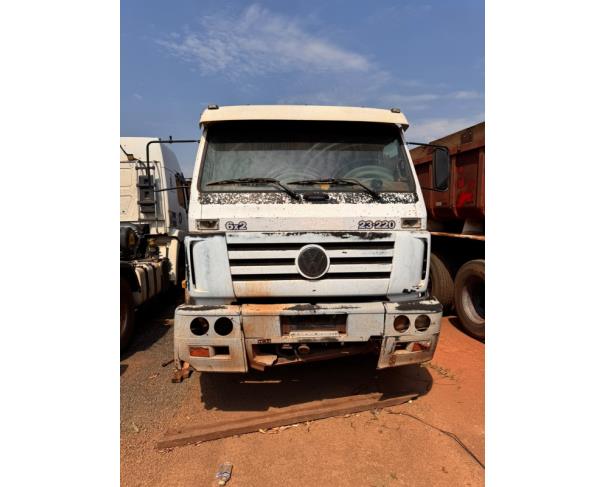 Foto de 1 Caminhão | Volkswagen 23.220 Caçamba | Diesel | Cor Branca | Ano/Modelo 2004/2005 | Placa BXG2840 | RENAVAM 00846095963 | Chassi 9BW2M82T15R508862