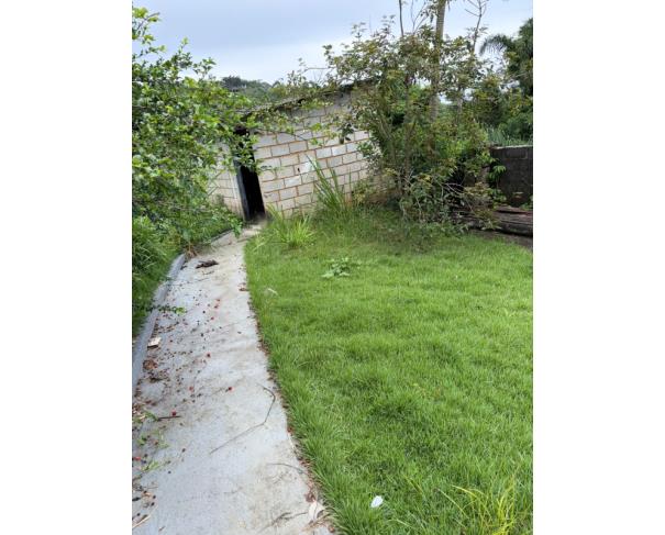 Foto de 1 Terreno | Área de 1.071,29m² | Contando Com Uma Pequena Construção de 23m² | Rua João de Oliveira Pereira, S/Nº | Bairro Ribeirão | Ilha Bela/SP