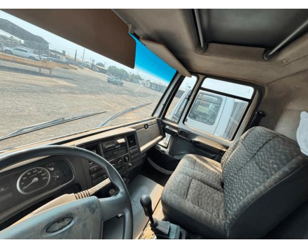 Foto de 1 Caminhão | FORD/CARGO 1119 E Turbo | Diesel | Cor Branca | Ano/Modelo 2017/2018 | Placa PRI3275 | RENAVAM 01137116630 | Chassi 9BFWEA7B8JBS42975