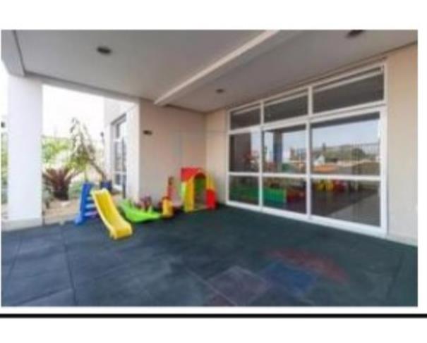 Foto de Apartamento | Área Privativa de 77,350m2 | "CONDOMÍNIO TIME SÃO PAULO" | 2 dormitórios ( Sendo 1 Suíte ) | 2 Banheiros | 1 Vaga de Garagem | Avenida Professor Francisco Morato, nº 4650 | Vila Sonia/SP 