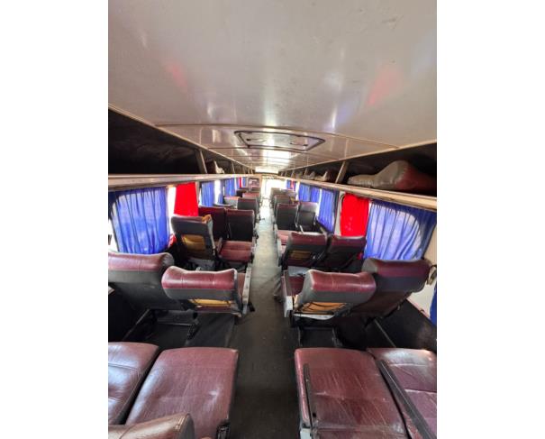 Foto de 1 Ônibus | Scania K113 CL 4X2 360 | Diesel | Cor Prata | Ano/Modelo 1996/1996 | Placa EVC7116 | RENAVAM 00658223984 | Chassi 9BSKC4X2BR3465685