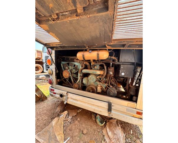 Foto de 1 Ônibus | Scania K113 CL 4X2 360 | Diesel | Cor Prata | Ano/Modelo 1996/1996 | Placa EVC7116 | RENAVAM 00658223984 | Chassi 9BSKC4X2BR3465685