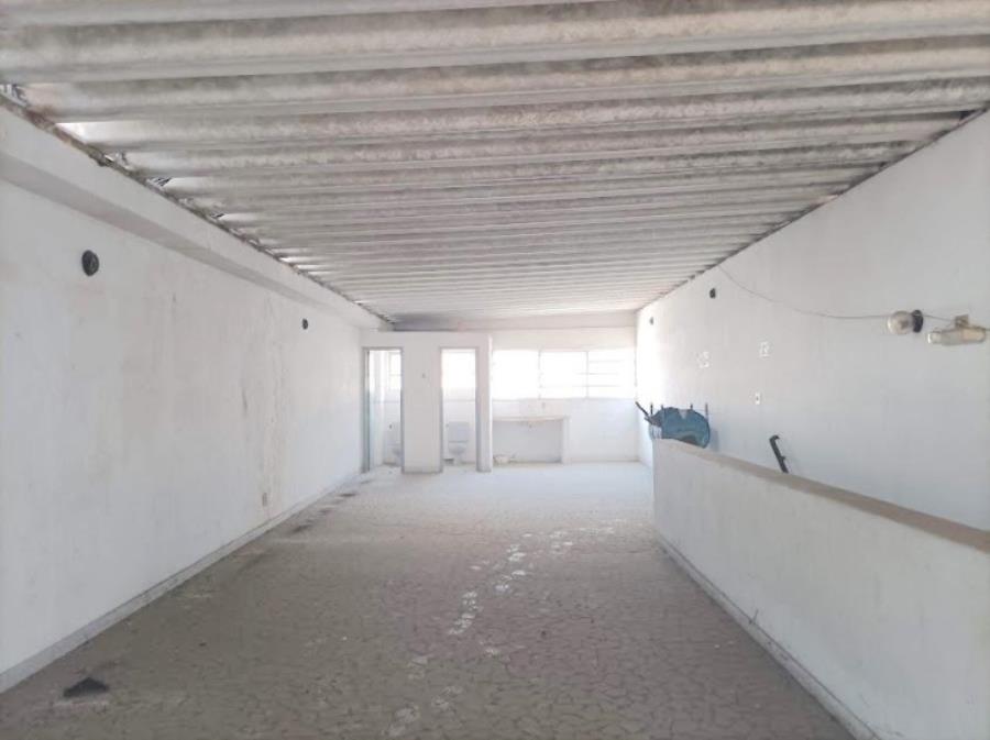 Prédio | Área de 242m² | Área Construída 461,65² | Comercial | 03 Pavimentos | 02 Vagas de Garagem | Salão com Portas Blindex | Depósito | Oficina | Segundo Pavimento | Salas Separadas | Solário Imóvel | Área de 242m² | Área Construída 46, localizado em Santos - SP